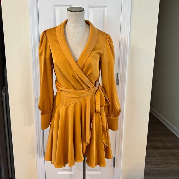 Mac Duggal Satin Wrap Mini Dress • Gold Mustard Long Sleeve Fit & Flare • Size 6 - Picture 4 of 16